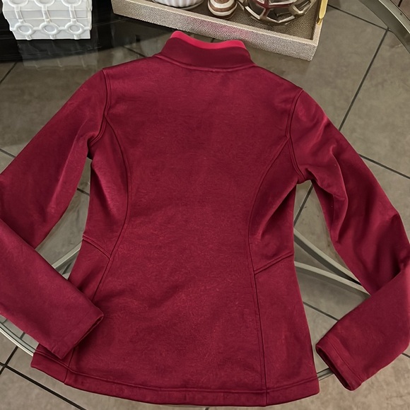 Woman’s The North Face sweater - Picture 2 of 5